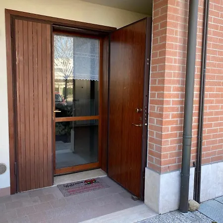 Indipendente Vicino Ferrari * مارانيلّو