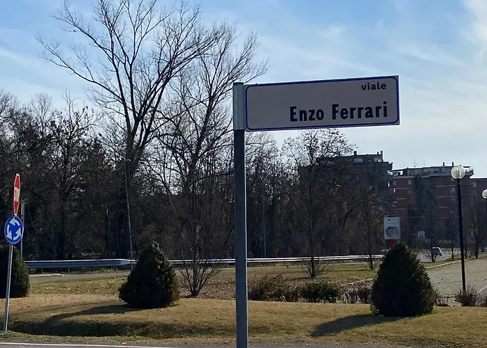 Indipendente Vicino Ferrari * مارانيلّو