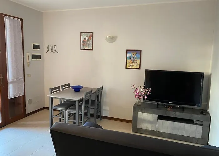 Indipendente Vicino Ferrari *